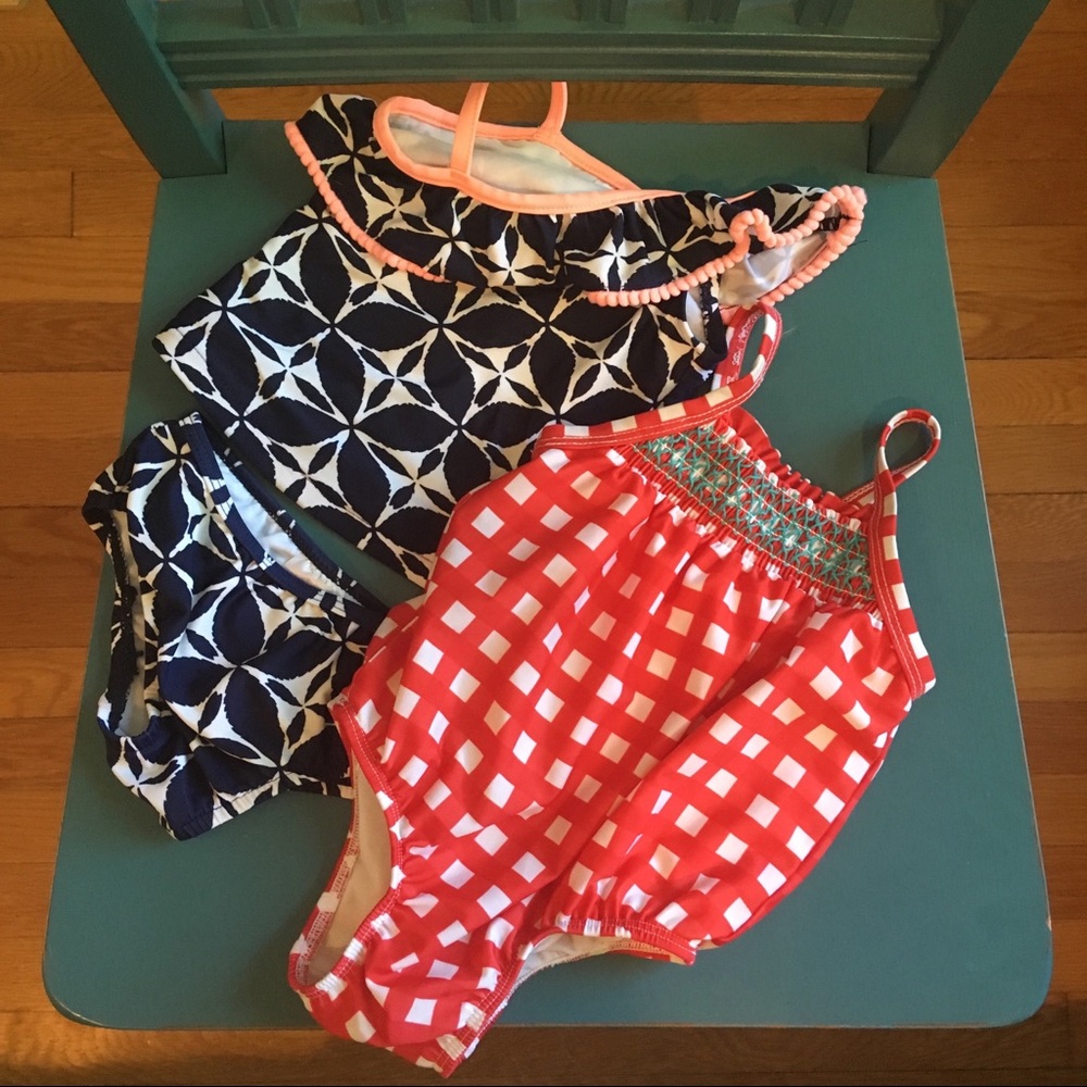 12 month swim suit bundle! ☀️
